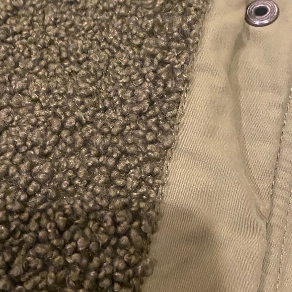 Zara Girls Olive Coat - Picture 8 of 11